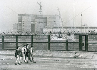 atomare Wiederaufarbeitungsanlage WAA  Wackersdorf  April 1989