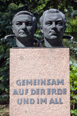 Potsdam  Deutschland  Denkmal der Kosmonauten Sigmund Jaehn und Waleri Fjodorowitsch Bykowski