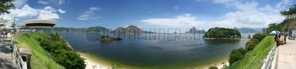 Niteroi  Brasilien  180-Grad-Panorama von der Uferpromenade
