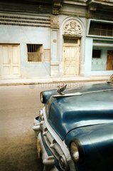 Havanna  Kuba  Front eines blauen Chevrolet Bel Air  Baujahr 1953