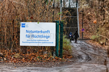 Berlin  Deutschland  Notunterkunft fuer Fluechtlinge