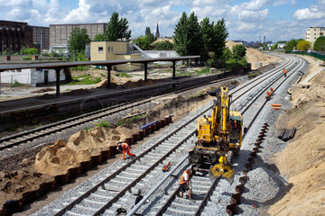 Berlin  Deutschland  Bauarbeiten an einer neuen S-Bahntrasse am S-Bahnhof Ostkreuz