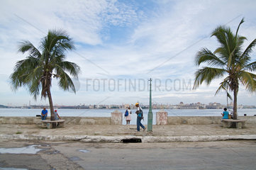 Havanna  Kuba  Bucht von Havanna mit Blick auf Althavanna