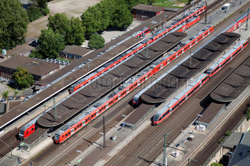Koeln  Deutschland  Bahnhof Deutz aus der Vogelperspektive