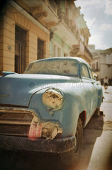 Havanna  Kuba  hellblauer Chevrolet Fleetline  Baujahr 1951