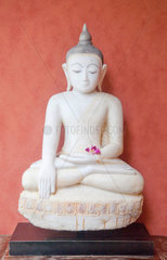 Koh Samui  Thailand  eine Buddhastatue