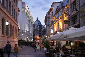Bukarest  Rumaenien  Restaurants und Kneipen in der Strada Lipscani