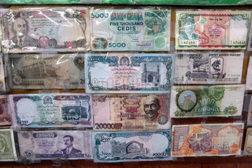 Dubai  Vereinigte Arabische Emirate  auslaendische Banknoten