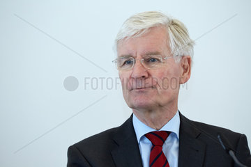 Berlin  Deutschland  Dr. Henning Voscherau  Vorsitzende der Mindestlohn-Kommission