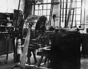 Von Ohain’s first experimental turbojet  c 1935.