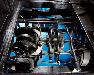 Panhard-Levassor 4 hp motor car gearing  1894.