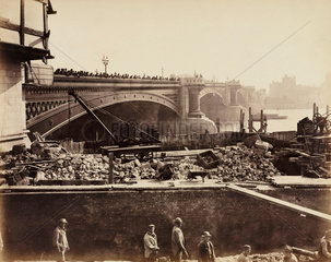 Construction of the Metropolitan District Railway  Blackfriars  London  c 1869.
