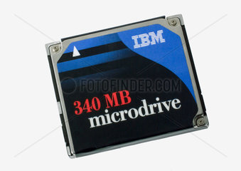 IBM microdrive  2004.