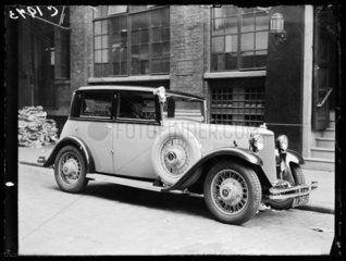 Armstrong-Siddeley saloon car  1935