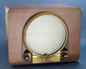 Zenith G2326 tabletop television receiver  c 1950.