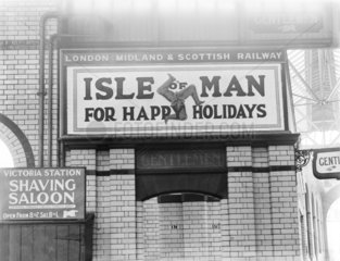 Poster advertising the Isle of Man  Manchester Victoria Station  1925.