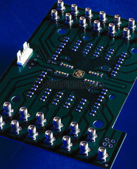 Optoelectronic chip on a circuit board  1999.