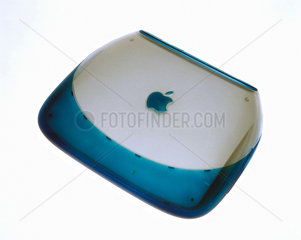 Blueberry iBook  2000.