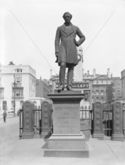 Robert Stephenson's statue at Euston station  London  1925.