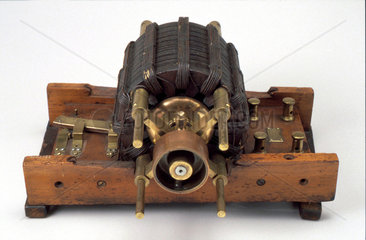 Original Tesla induction motor  1887-1888.