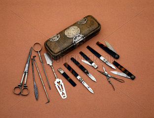 Surgical instrument case and instruments  English  1650-1700.