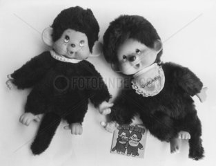 Real and fake Chic-a-Boo toys  May 1981.