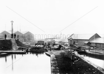 Locks on the Shropshire Union Canal  Ellesmere Port  Cheshire  c 1885.