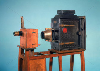 Lumiere Cinematographe camera-projector  French  1896.