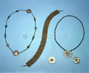 Electrogalvanic amulets  1870-1935.