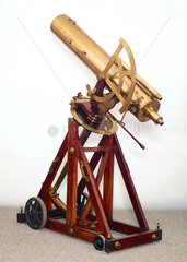 Portable reflecting telescope  c 1767.