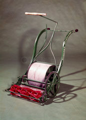 Budding's patent lawn mower No 3157  1832.