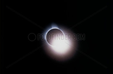Second stage of total solar eclipse  3 November 1994.