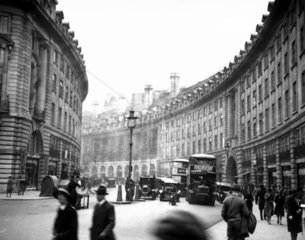 Regents Street  London  20 May 1931. Photog