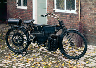 Pearson and Cox 3 hp steam bicycle  1912.