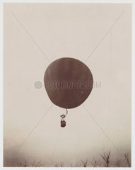 Balloon  c 1895.