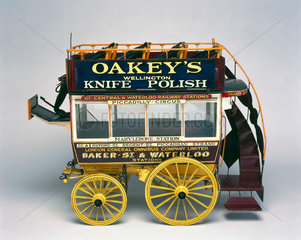 Horse-drawn omnibus  1911.