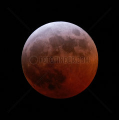 Total lunar eclipse  3 March 2007.