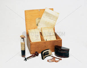 A medicine chest for cholera  English  1849-1900.