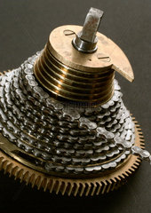 Small screw-cutting device for clock-maker’s use  c 1800.
