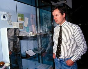 Dr Richard Anderson  male contraceptive pill scientist  2000.