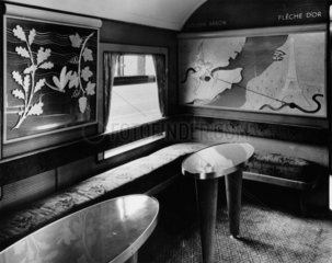 Trianon Bar in Pullman Buffet  1946.