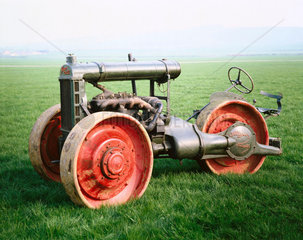 Wallace ‘Glasgow‘ 28hp tractor  1919.