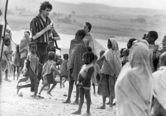 Bob Geldof at Mekele camp  Ethiopia  January 1985.