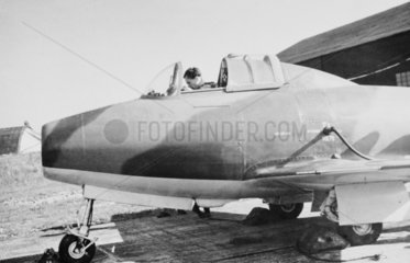 Gloster-Whittle E28/39  c 1940s. The Gloste