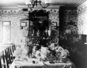 Edwardian dining room with a lavishly prepa