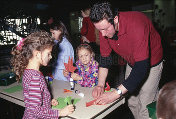 Shapes and Patterns' workshop  Flight Gallery  Science Museum  Feb 2000.