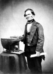 Henry Wimshurst  English inventor  1854-1866.