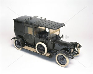 20 hp Daimler staff car  1914.