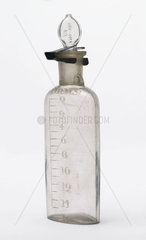 Maynard’s patent chloroform drop bottle  1890-1930.