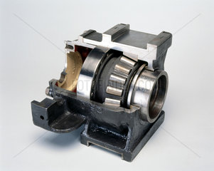 Railway axlebox with Timken tapered roller